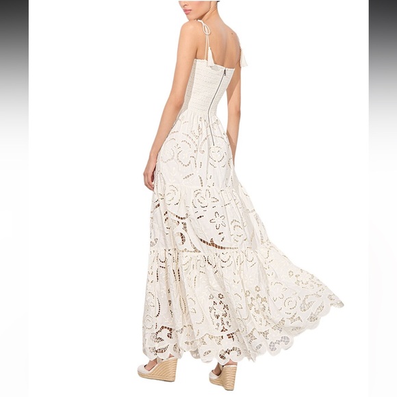 Alice + Olivia Cream Lace Maxi Dress - Picture 8 of 9